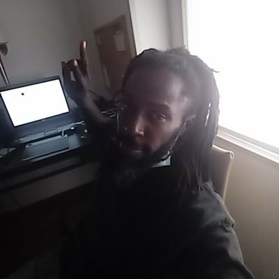 manchee40's profile picture. 