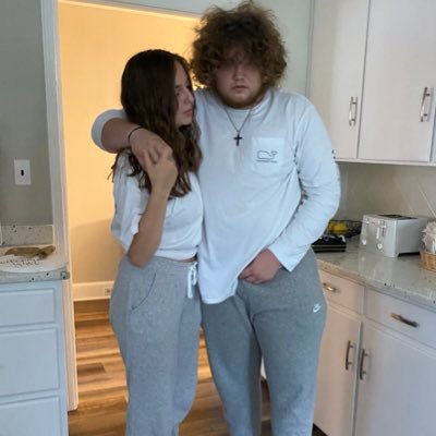 BrianMims8's profile picture. 6”3 || 290 || OL || Erskine 24’||3.4 GPA