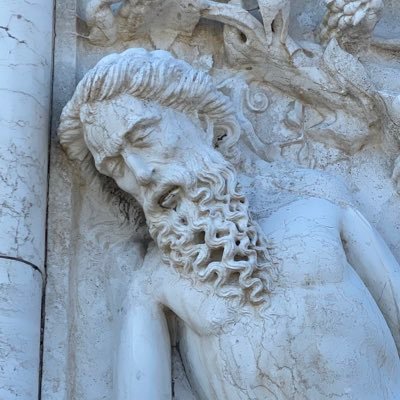 andii_k's profile picture. 