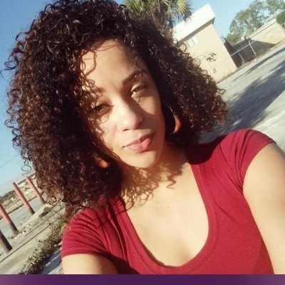 Linda75841328's profile picture. 