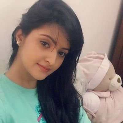 VarshaM07474255's profile picture. freshar than you