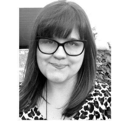 Hi, I am Alannah. I am a artist from St Helens with a degree in BA(HONS)Fine Art and Graphic Design.
Please subscribe to my YouTube channel- Alannah Brown Art