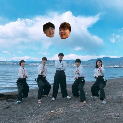 東海大学静岡キャンパス躰道(たいどう)部です! 空手+器械体操のようなアクロバティックな武道で、部員全員大学から始めているので初心者大歓迎🙌 卒業までに黒帯をゲットしよう!気になる方はいつでもDMください♪ 部員募集中✨ 兼部も可能です!