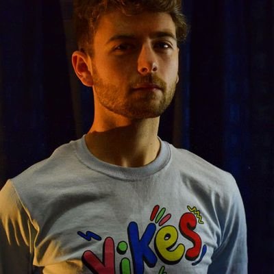 Elliott Waring Profile