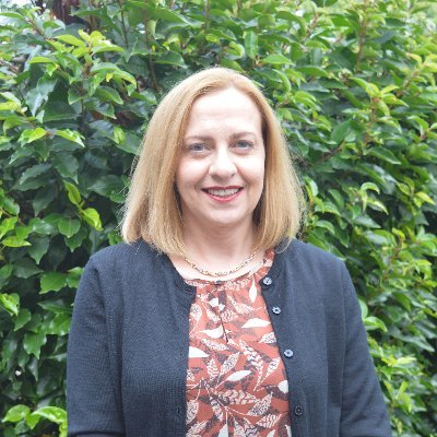 InhetItaliaans's profile picture. Italiana in Olanda. Beëdigde vertaler & tolk, freelance docente Italiaanse taal & cultuur. Geboren in Campobasso, Molise