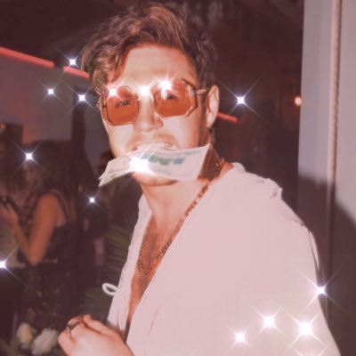 niallsbumok's profile picture. If One Direction has the audacity to not come back on July 23, i’m calling their moms. update: currently negotiating with their moms. will update later.