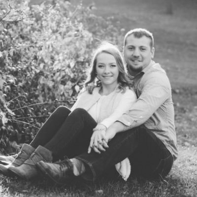 🍎K/1 Teacher 🐶Dog Mom 💍Happily married 7-7-18 🐯FHSU Alum💛🖤 🏈Chiefs Fan♥️💛 🏀KU Fan❤️💙⚾️Royals Fan💙 🎣Love to fish Instagram: abinder_12