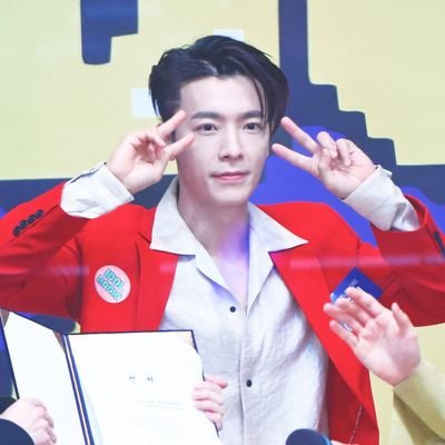 최애 D&E 차애 뀨 🍓💙🥑