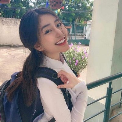 bigbb555's profile picture. “三无”成人视频平台：无广告，无需翻墙，无需越狱。“你想要的”一个都不会少！
观看地址https://t.co/pKKNWMq979