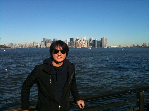 peterj00's profile picture. hello~ 
Nice to meet to you