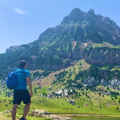 davidv_95's profile picture. 