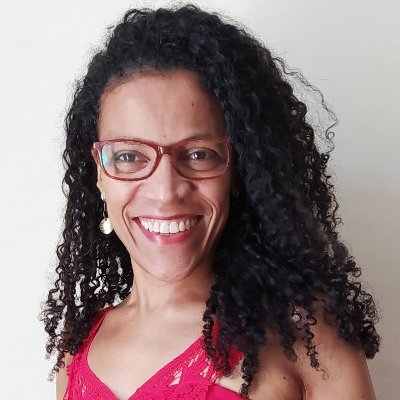 SuzanaSantanna's profile picture. 