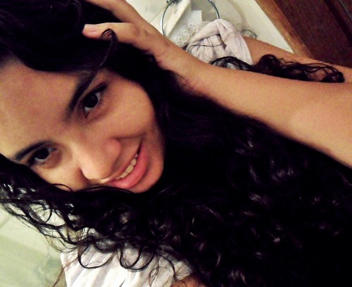 Oi,eu sou um unicórnio,beijos sou foca. u_u