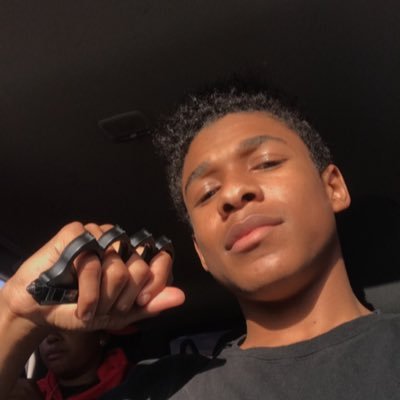 Fuck hoes 🚫
Chase Money 💴