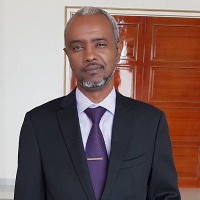 aid_ahmed_'s profile picture. "Hora Fugit Stat Jus" : Le Temps Fuit, le Droit demeure. Magistrat,Ancien Procureur de la République, Élu de 2010 à janv.2021 au Cons Sup. Magistrature.