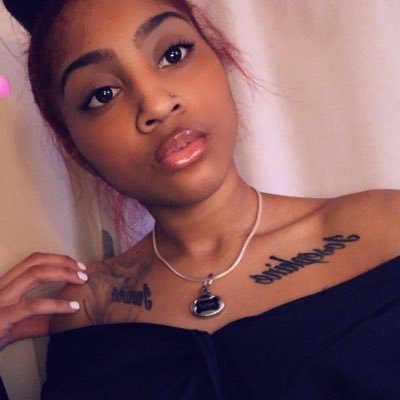 realrightrita's profile picture. I love whoever loves me 🥰