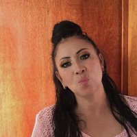 Teresa Vargas - @Teresavargaslo Twitter Profile Photo