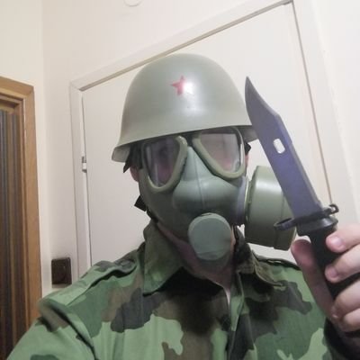 I like military stuff, play War Thunder
add me : BlueBud
