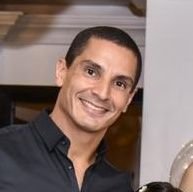 Pai, Marido, Empresário, churrasqueiro , bolsa de valores, piloto, ex Paintballer