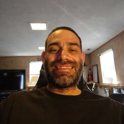 49 yr old looking for new friends