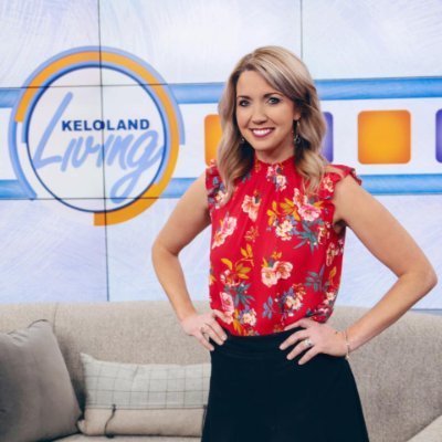TV host @KELOLAND trying not to embarrass myself between commercials. DIY propagandist. My tweets are as motley as my craft projects. Tweet me segment ideas.
