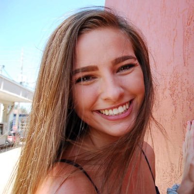 emmmawhite's profile picture. o whale🐳