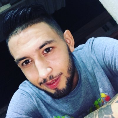“No puedo enseñar nada a nadie.Solo puedo hacerles pensar.”
