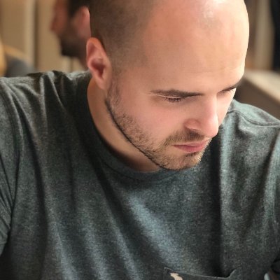 📚 Crisp Connoisseur, Designer and Front-end Developer.
✏️ https://t.co/uPpKQWVkOI