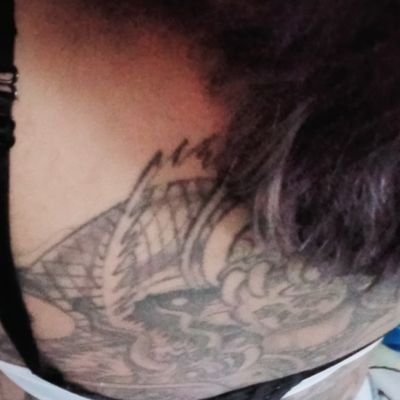1fn2rwiJrNblIDu's profile picture. 