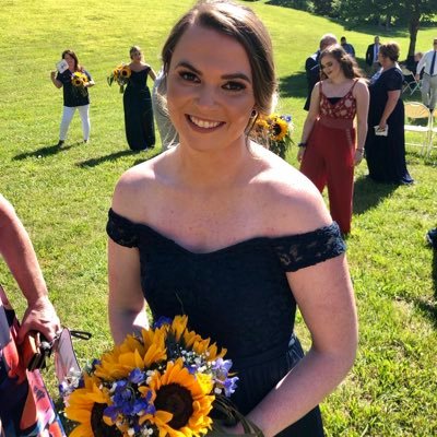 amynatt25's profile picture. 