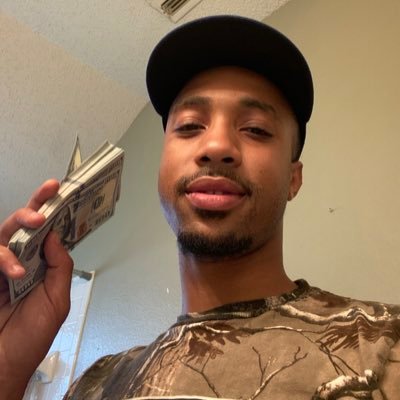 treybandz__'s profile picture. All I Buy Is Assets and Fashion 1100💸