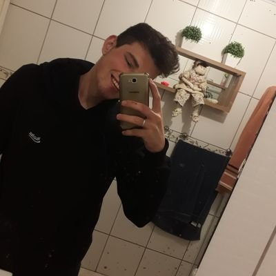 JooCarlkon's profile picture. Engenharia ⚙️📚

@Laissaolesk❤

𝓜𝓪𝓯𝓻𝓪-𝓢𝓒 🇧🇷 🇮🇱