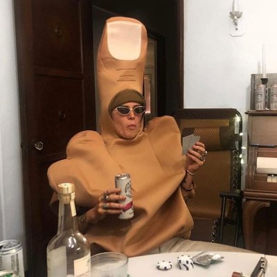 bzzgaz's profile picture. Il ballo della vita