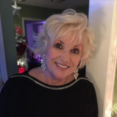 helena89164982's profile picture. Widow, mom and granny .Retired Event planner, Honest and diligent .