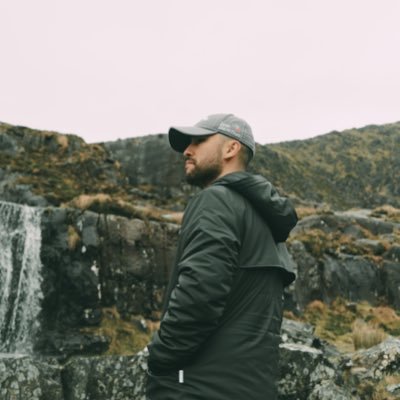 Bronelas's profile picture. 