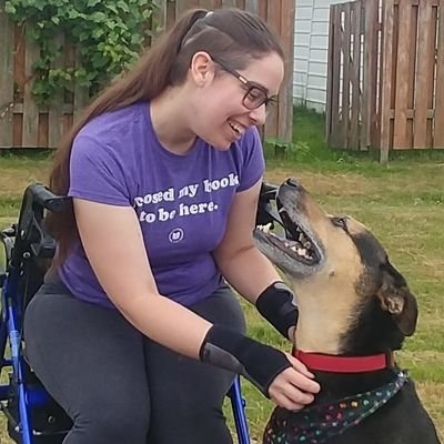 Profile Picture of Harmony Williams  ♿ 🌈 (@harmony_writes) on Twitter