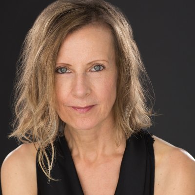 Director, producer who thinks outside the box. Via No Problem Productions, Eva creates award-winning dramatic, documentary + animation content.