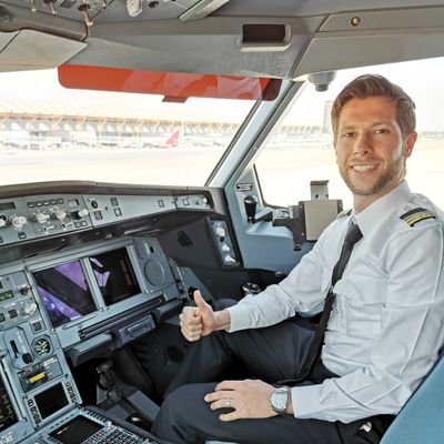 Profesional y apasionado de la aviación. Piloto de A330 y A350. 
Aficionado a la fotografía capturando momentos únicos.
Instagram: gery_picworld