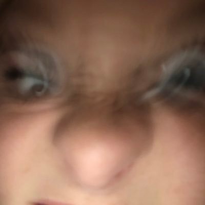 LainieSavage's profile picture. i’m just a puta with a dream