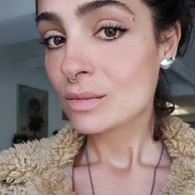camilarahal's profile picture. Artista plástica