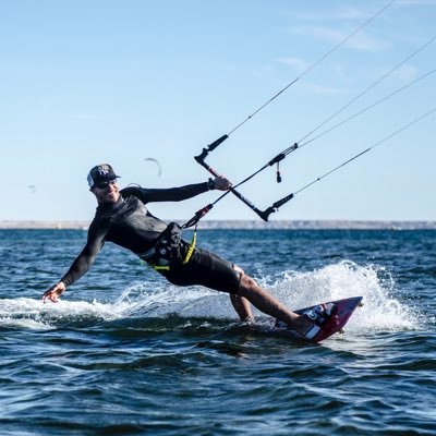 🌎 Adventure 🏄🏻♂️ Kitesurf 🤿 Scuba ⛷ Ski 🚤 Wakeboard 🛹 Skate 🛶 SUP 🏃🏻♂️ Run
