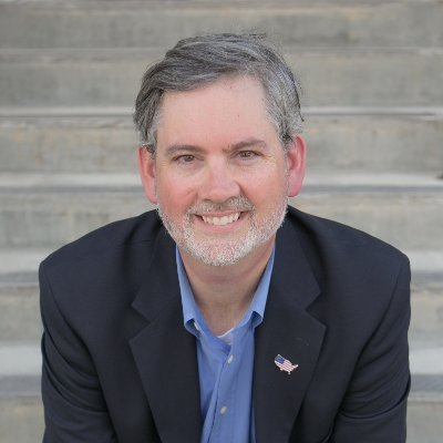 Vice Chair, Cheshire Town Council. Advocate @BikeCheshire VP @Mediabids. Proudly pro-democracy & pro-America. UConn & Trinity Alum.