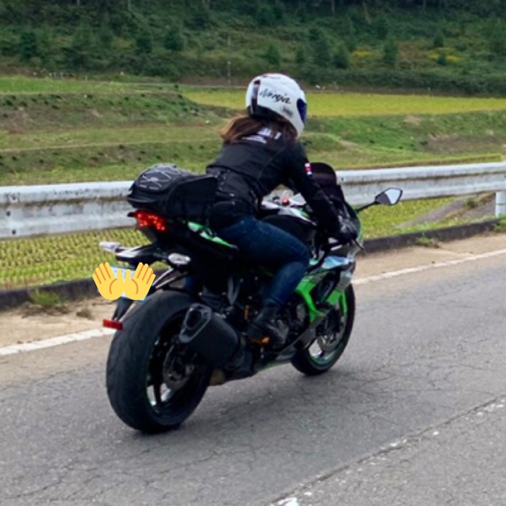 Ninja250r → ZX-6R '16 にステップアップ🌸2009年普通自動二輪✎2019年大型二輪✎バイク垢作ったので気軽にフォローどうぞ☺︎無言フォロー失礼します！ #Ninja250r #ZX6R #夫婦ライダー #バイク女子 #初心者ライダー #バイク好きな人と繋がりたい #広島