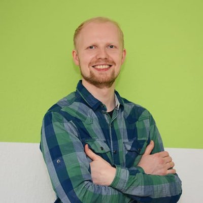 Rocky geeky web and app developer. Founder of @Orlyapps