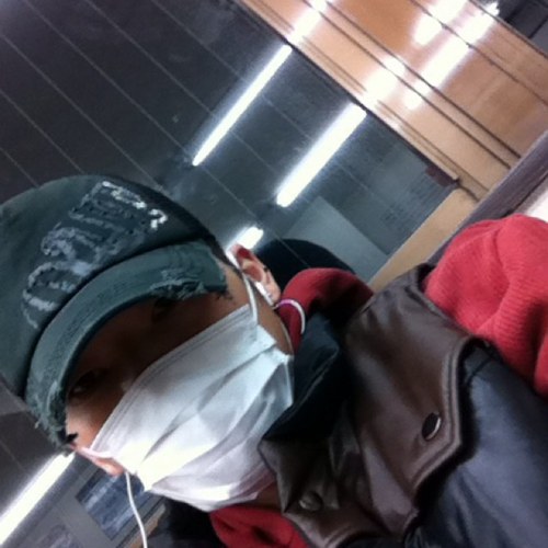 letsbe925's profile picture. 