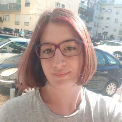 adrianafguedes1's profile picture. 