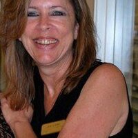 Deborah Lowry - @Debidoesrealty Twitter Profile Photo