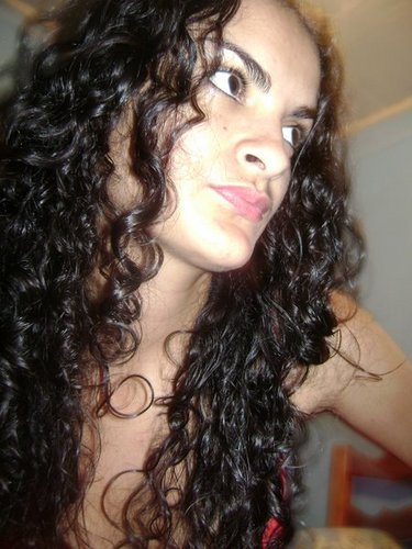 nandacosta23's profile picture. 