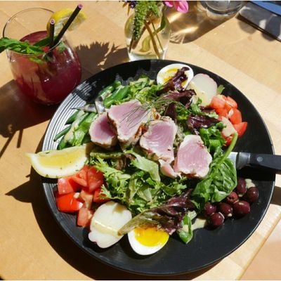 Oregon seafood is sustainable, nutritious, and delicious. Share your favorite recipes and images with #EatOregonSeafood!
Follow us on Instagram @eatORseafood