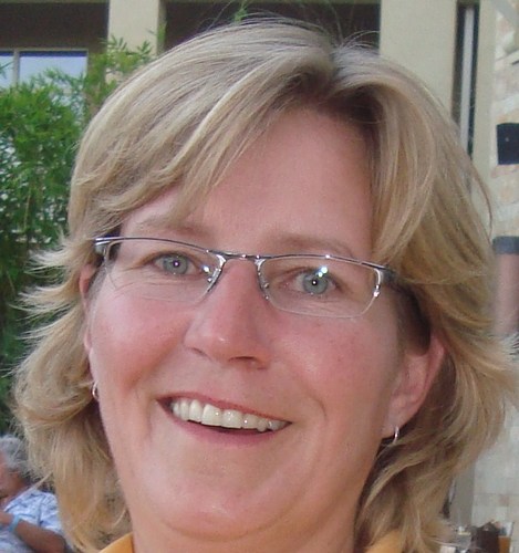Retired Teacher!!! - love sports, especially ringette and soccer! Enjoying life with no bells….